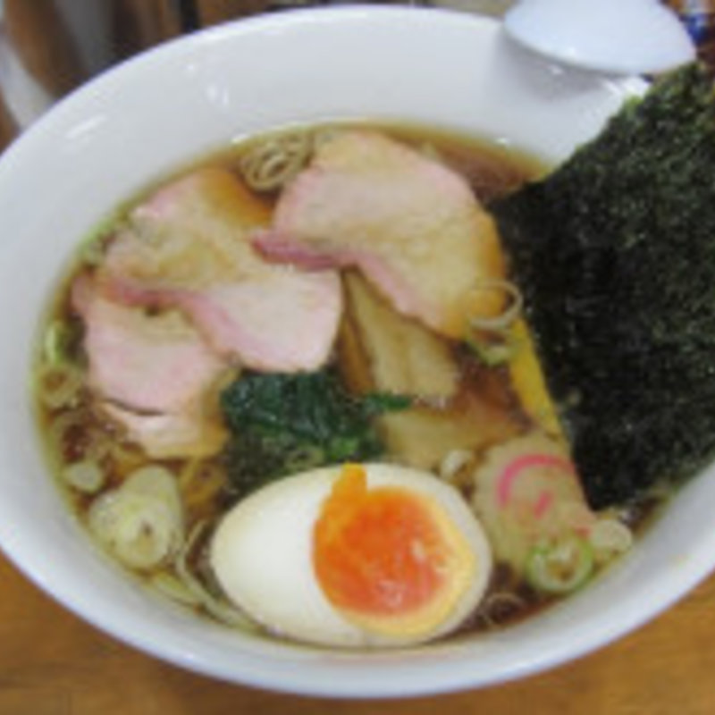 手打中華そば 味玉入り(とら食堂 松戸分店 )