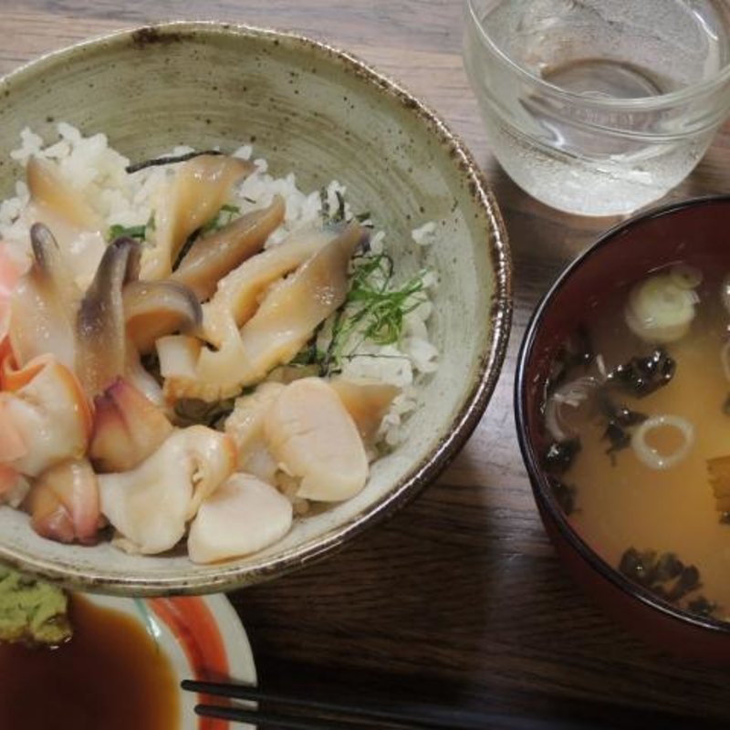 ホッキ丼(とりあえず逢海)