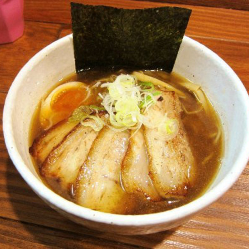 にぼしそば（チャーシュー）(どろそば屋 ひろし)