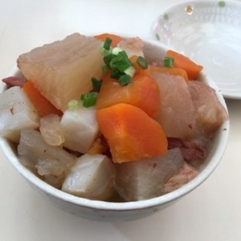 牛すじ煮込み(浅草 ホッピー通り 居酒屋どん)