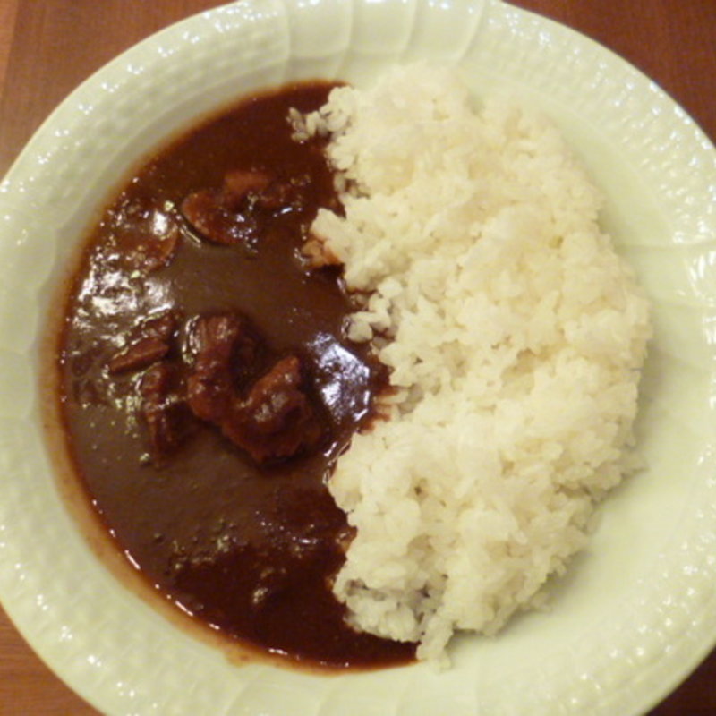 特製ビーフカレー(ドンピエール東京エクスプレスカレー)