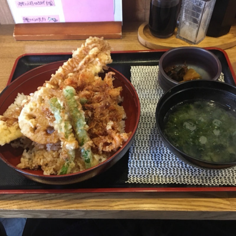 穴子と桜えびかき揚げ天丼[味噌汁漬物付](どんぶり 京屋 )