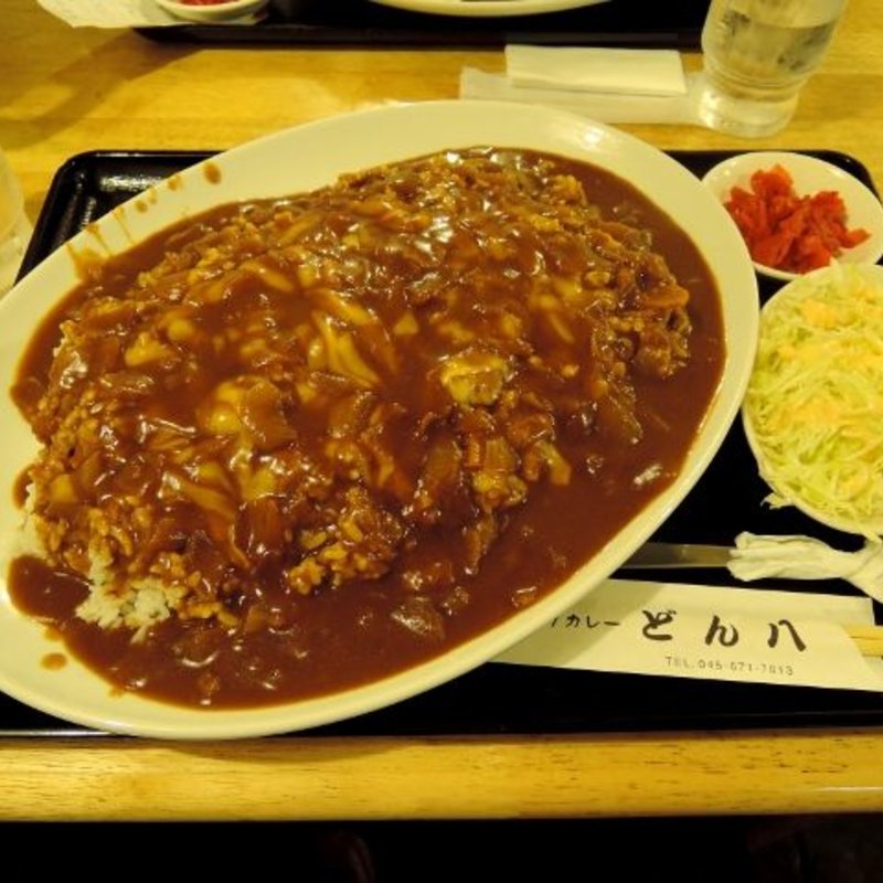 チーズカレー（M）(とんかつ カツカレー どん八 山下町店)