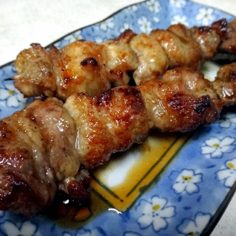 カシラ(タレ)(かねイシ)