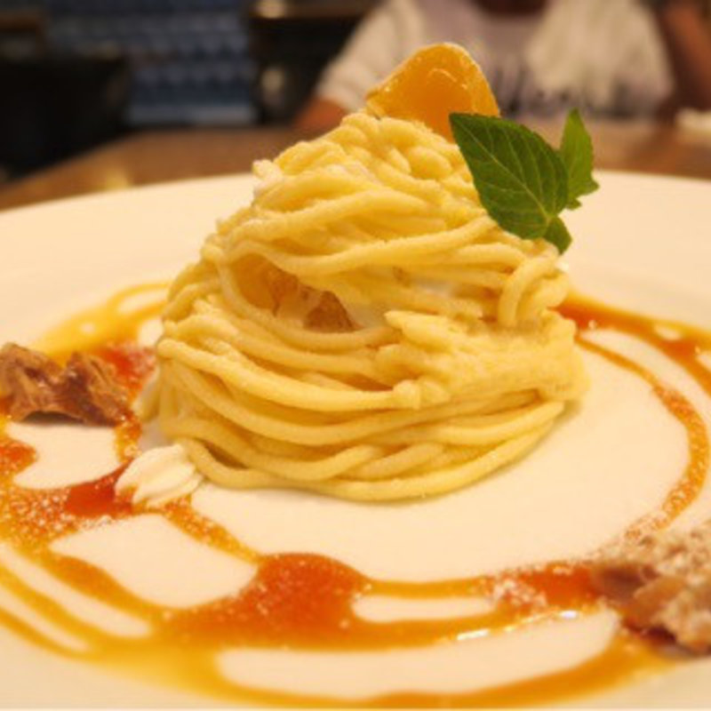 和モンブラン(カフェ＆ブックス ビブリオテーク 東京・有楽町（café & books bibliothèque Tokyo Yurakucho）)