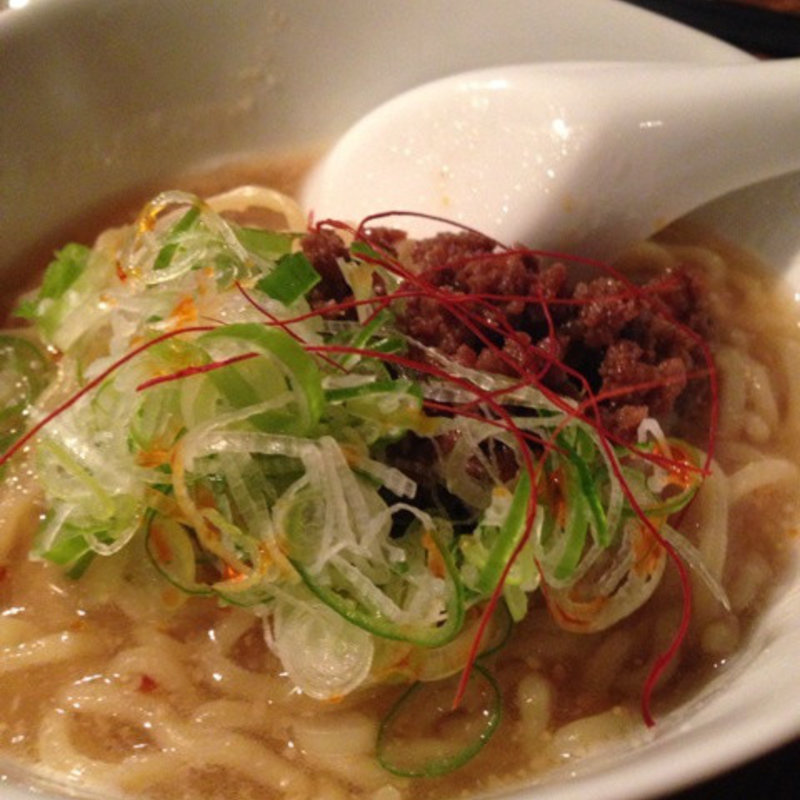 胡麻坦々麺(かめやま )