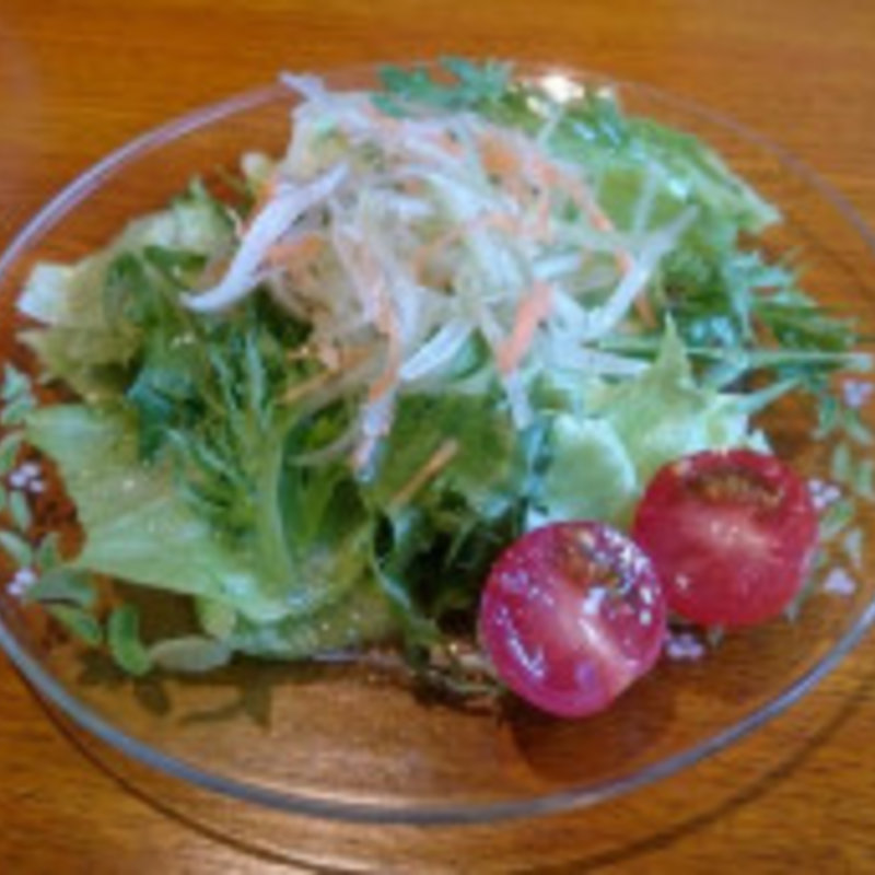 シンプルサラダ(カレーリーフ)