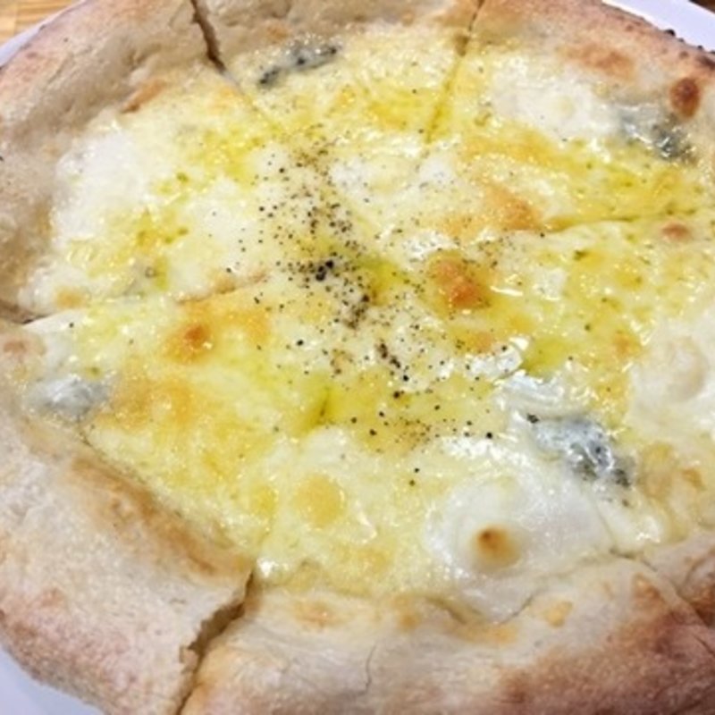 クアトロフォロマッジ(クチナーレ （Cucinare）)