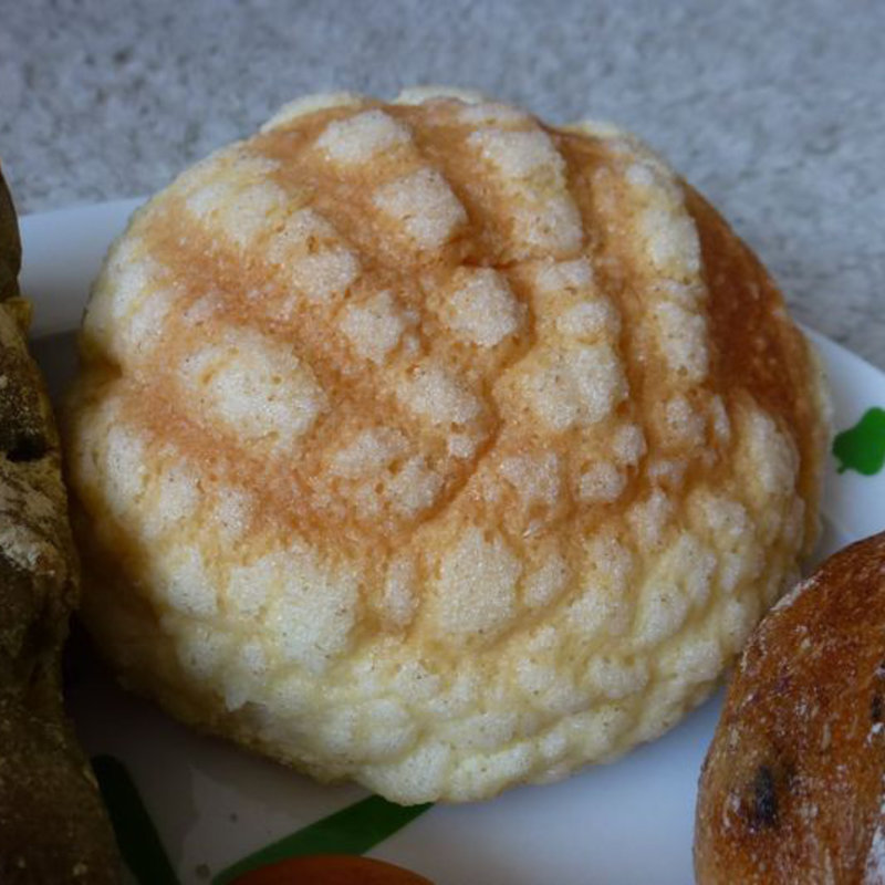 メロンパン(くるみのランプ)