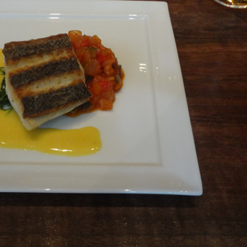 鯛の鉄板焼き スパイシーラタトゥーユ(鉄板焼 けやき坂)