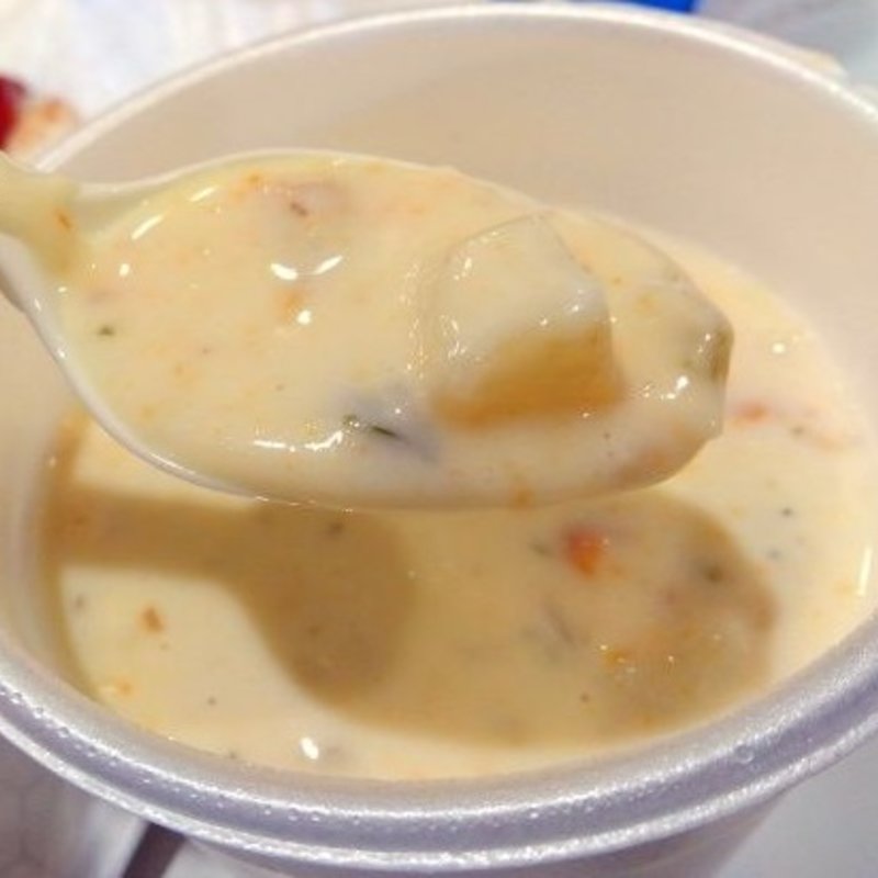 クラムチャウダー(コストコ ホールセール 多摩境倉庫店 フードコート （COSTCO Wholesale）)