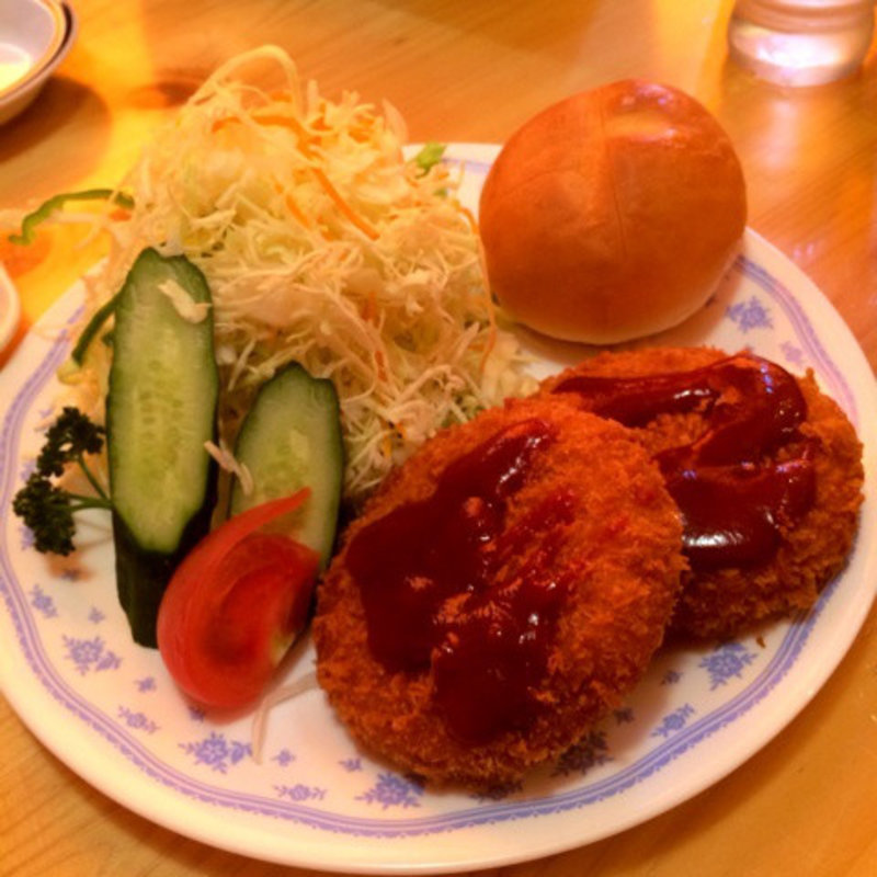 今日はコロッケミニプレート(コメダ珈琲)
