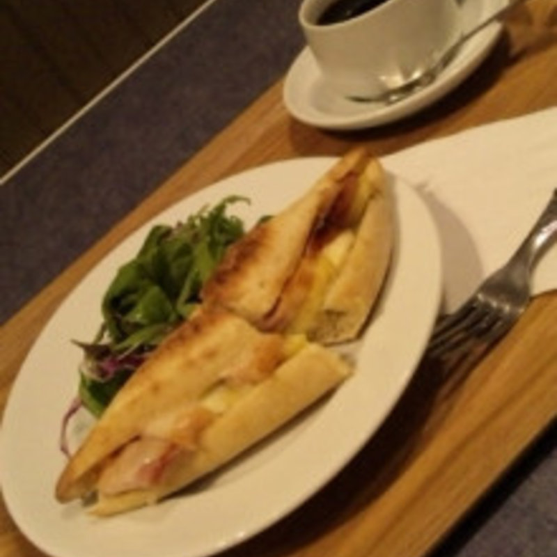 ベーコンポテト・柚子胡椒モーニングセット(ゴントラン シェリエ 渋谷店 （GONTRAN CHERRIER）)