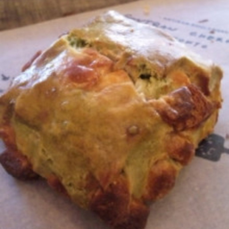 抹茶とホワイトチョコのスコーン(ゴントラン シェリエ 渋谷店 （GONTRAN CHERRIER）)