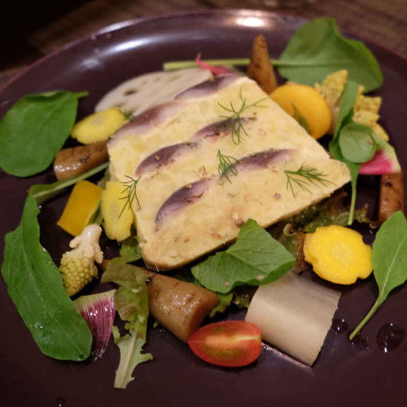 鯖スモークとサツマイモのプレッセ 生姜の香り(コントワール 15)