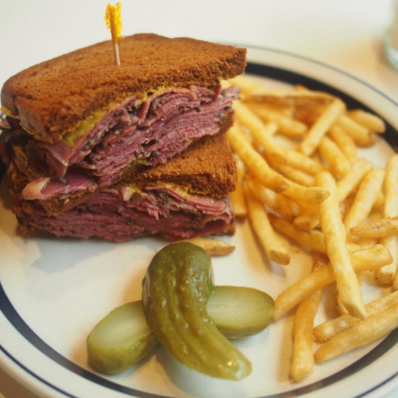 ニューヨークパストラミサンドイッチ(ザ グレートバーガー （THE GREAT BURGER）)