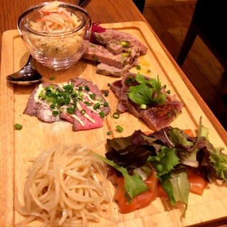 前菜の盛合せ(THE SAKURA DINING TOKYO)