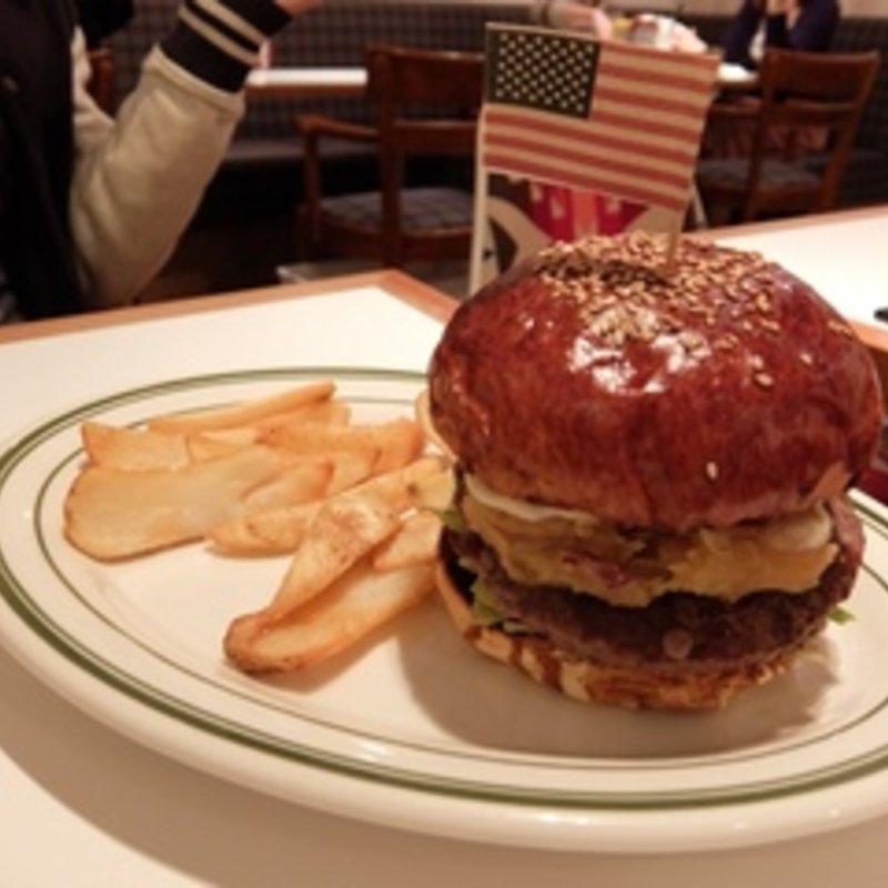 スイートポテトアップルバーガー(THE SMILE ルミネエスト新宿店)