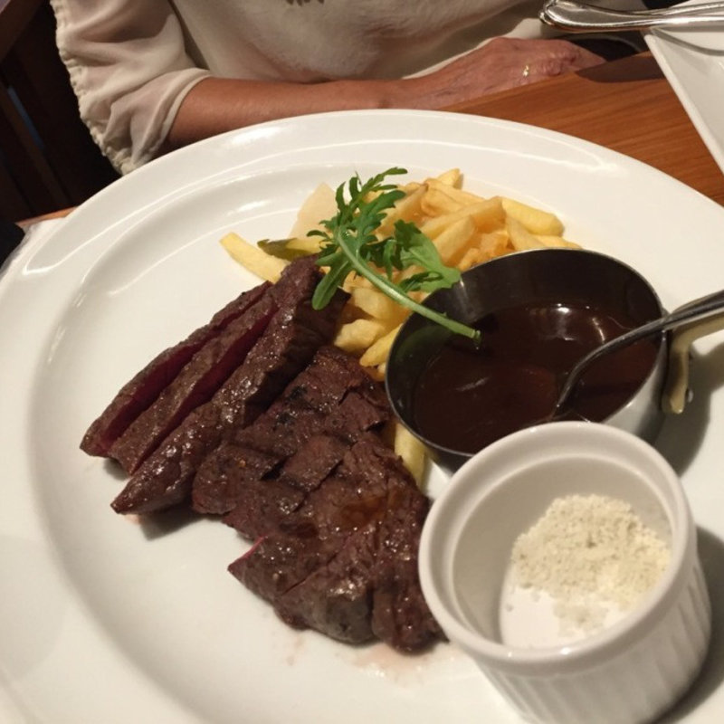 十勝　豊西牛の赤身。200g(ザ ミート ロッカー （The Meat Locker）)