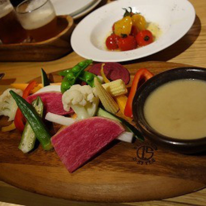 バーニャカウダ(ザ・ロワーライト　ビア＆キッチン （THE LOWER RIGHT）)