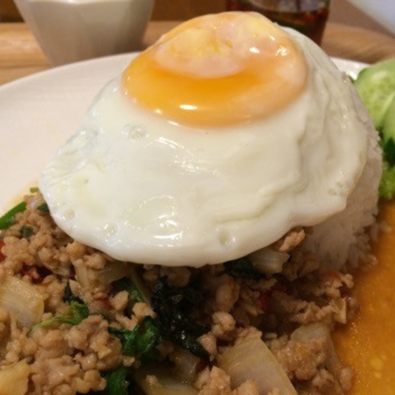 ガパオライスセット(サイアム大通店)