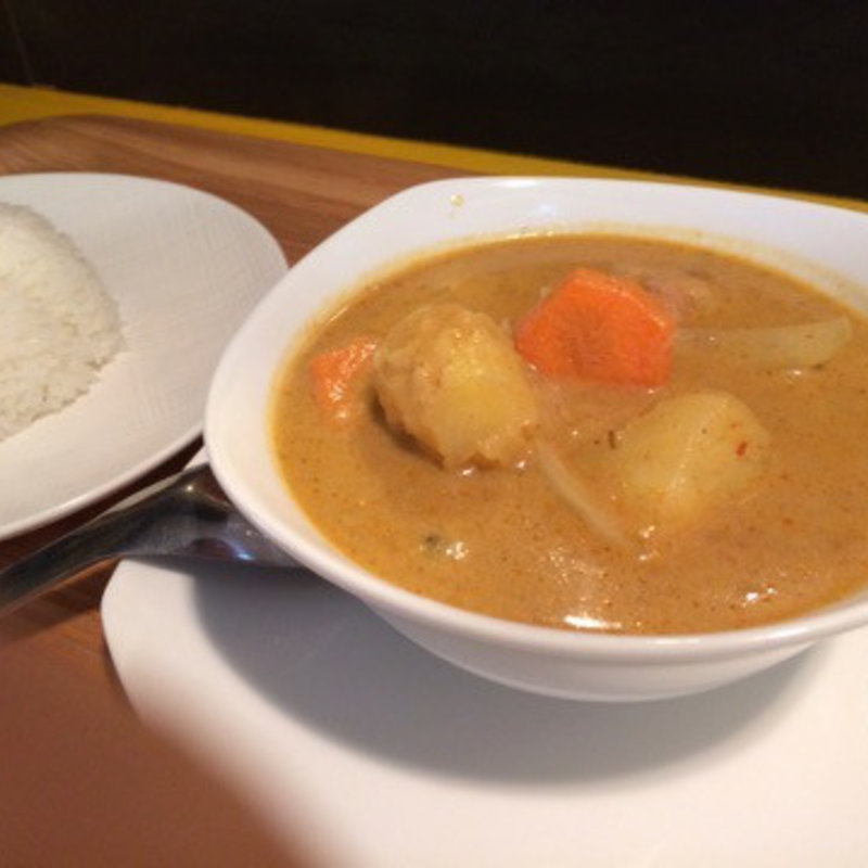 グンマッサマンガイ(サイアム大通店)