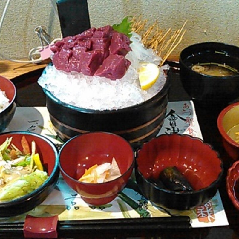 極上赤身桜刺し膳(さくら鍋 鶴我 （サクラナベツルガ）)