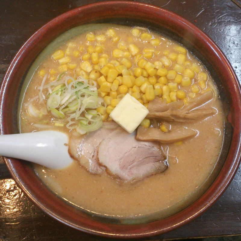 ラーメン炒飯セット（みそらーめん）+コーン+バター(さっぽろラーメン　いちばんや )