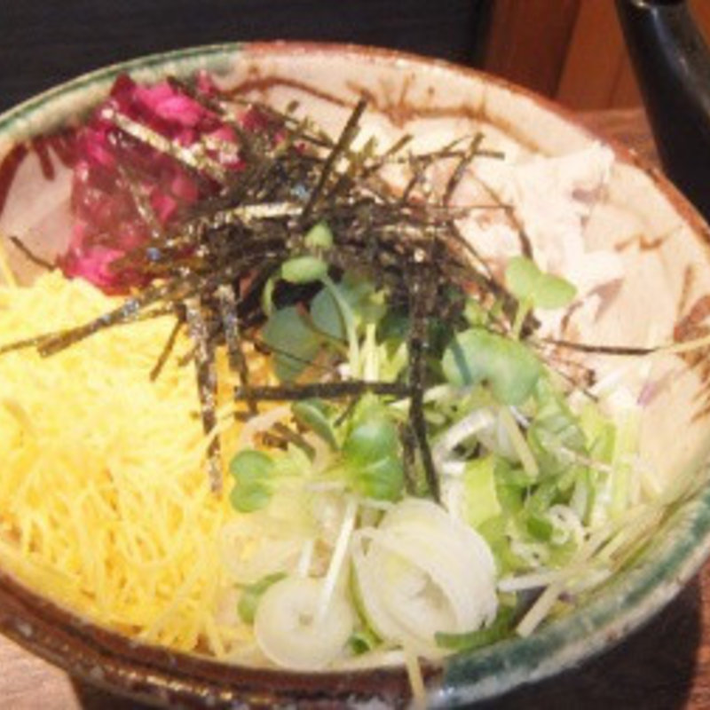 奄美大島名物　鶏飯(さつま黒宝庵 八重洲本店)