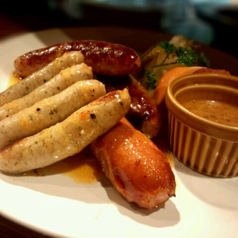 ソーセージ盛り合わせ(サニーサイド )