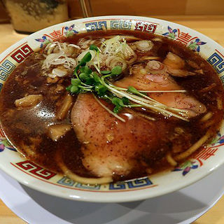 サバ醤油そば(サバ６製麺所)