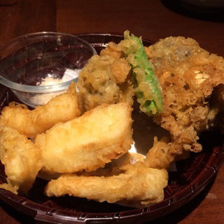 舞茸と白身魚の天ぷら(さば銀 八重洲店)