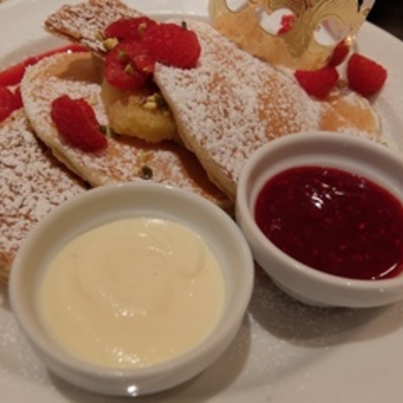 クリーム＆ベリーソース(Sarabeth's 品川店)