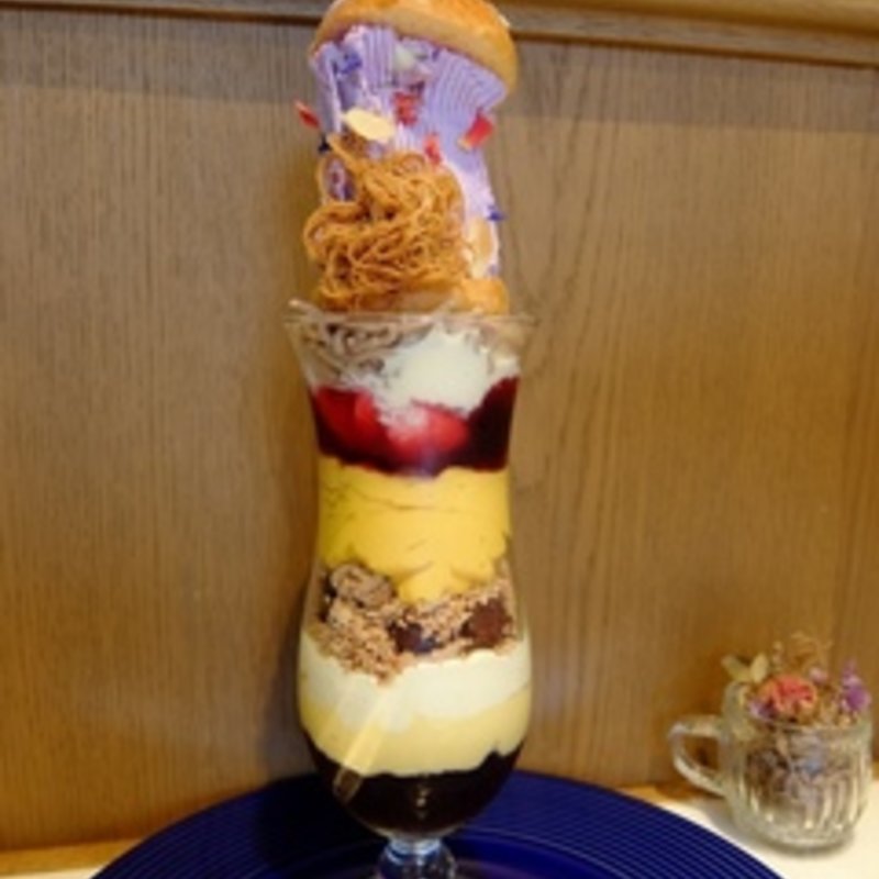 パフェドゥトンヌ(サロン ベイク アンド ティー NEWoMan新宿)