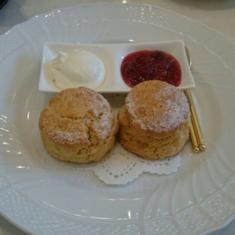 スコーン(サロン・ド・テ プレジール)