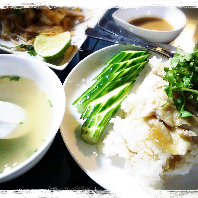 カオマンガイ(サワディー )