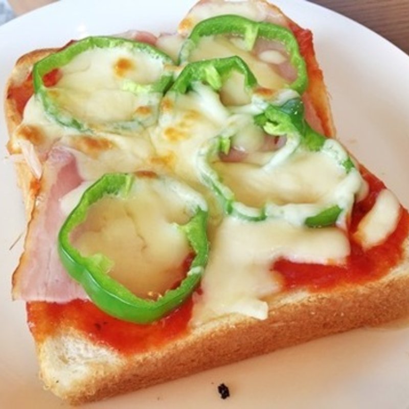 ピザトースト(サンポ珈琲 松戸八ヶ崎店)