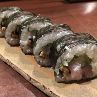 巻き寿司 鯛、鯖きずし、穴子、たくあん(さんろくぼう)