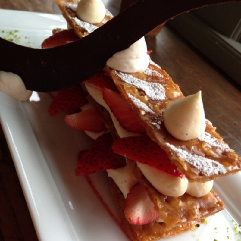 いちごのミルフィーユ(ジークフリーダ （siegfrieda）)