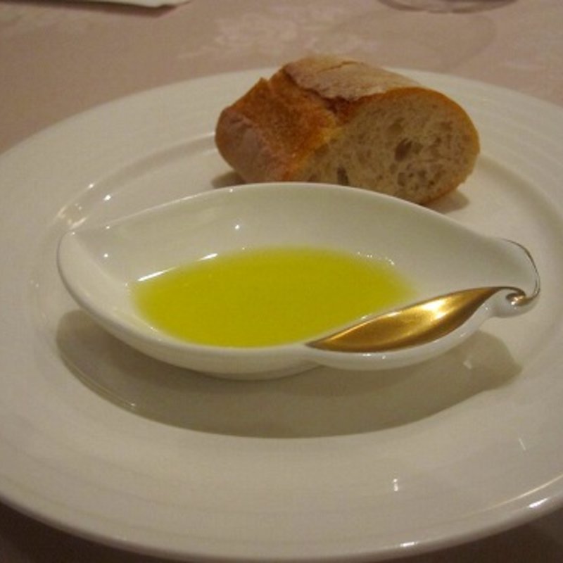 バゲット(シェ・ピノリ （Chez Pinoli）)