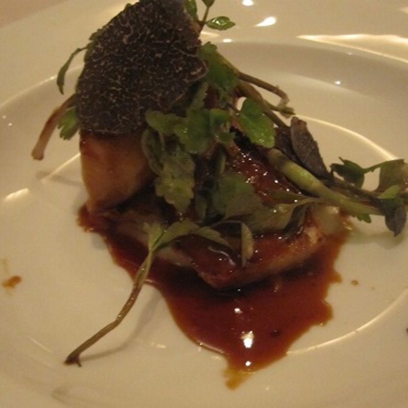 フォアグラと若筍のソテー、トリフ乗せ(シェ・ピノリ （Chez Pinoli）)