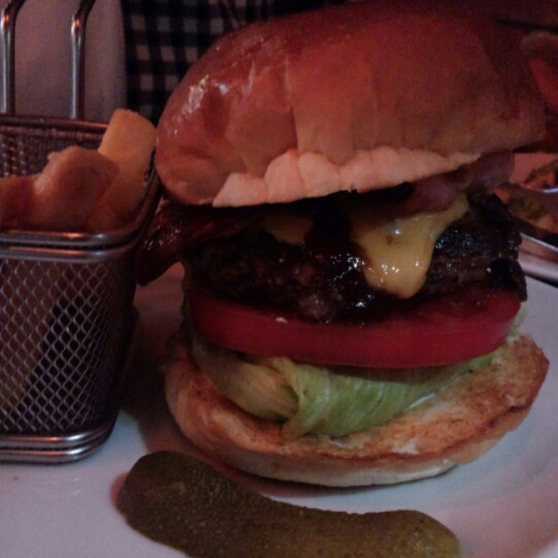 チーズバーガー(シェイクツリー バーガー＆バー （shake tree burger&bar）)