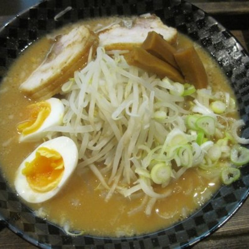 旨鹿娯味噌らーめん(シカゴ食堂 )