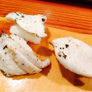 白身魚の炙り(しげ寿司 )