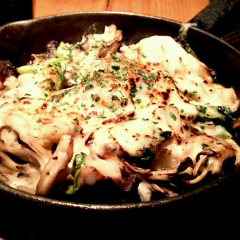 キノコのチーズ焼き
(博多串焼・野菜巻き串 三五八 神楽坂店)