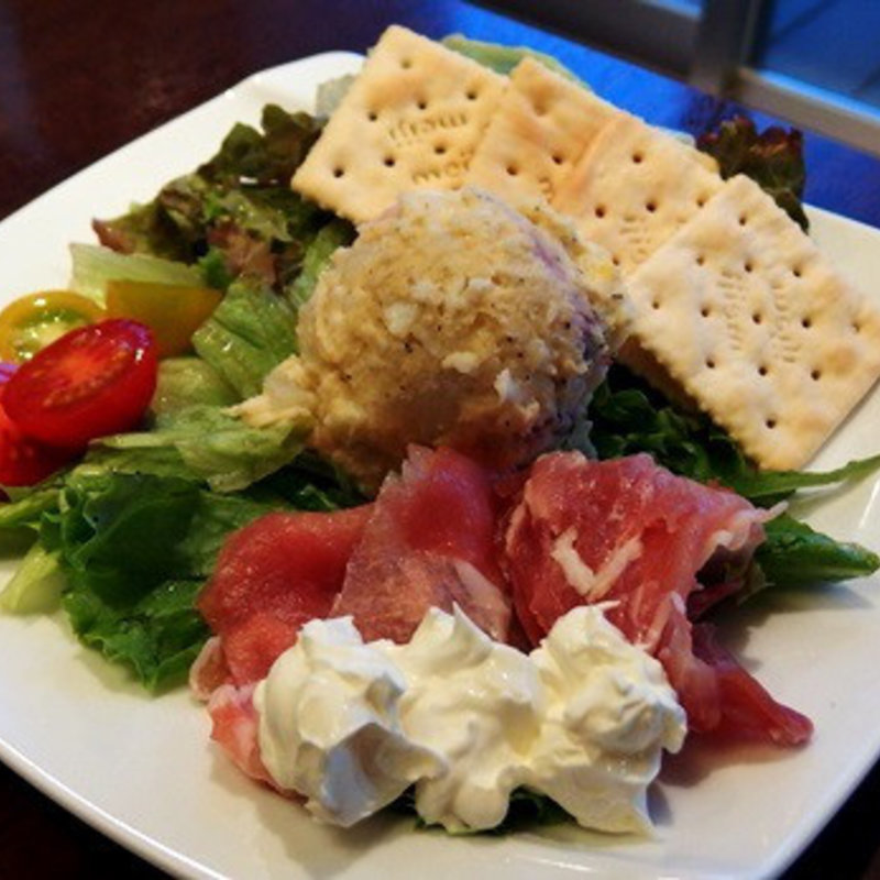 名古屋コーチンの玉子を使った贅沢ポテトサラダ(ジゴロ 御茶ノ水店 )