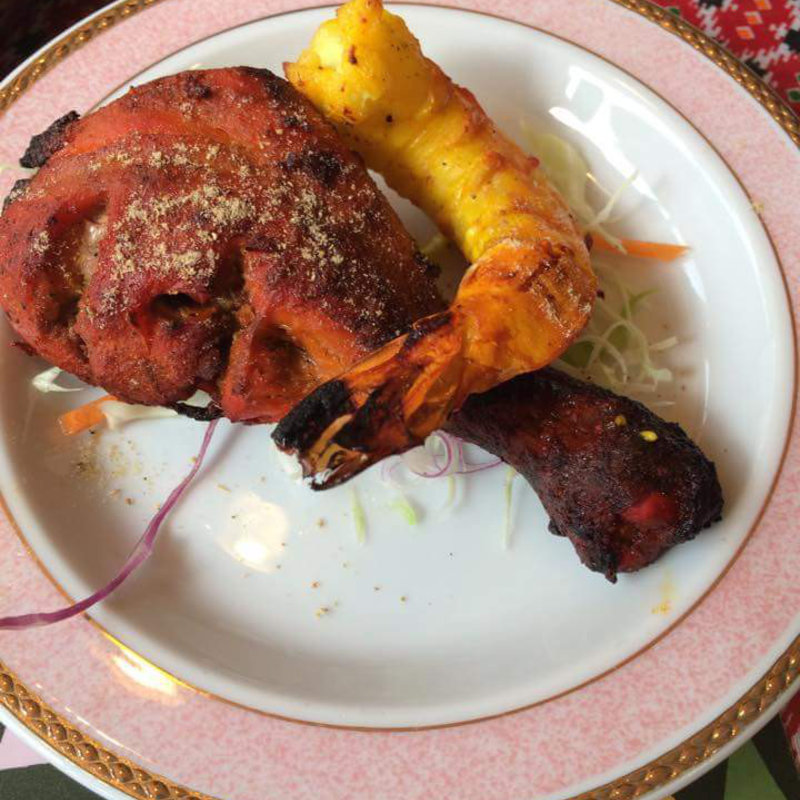 タンドリーチキン(シダラタ （【旧店名】インドレストラン RAJA）)