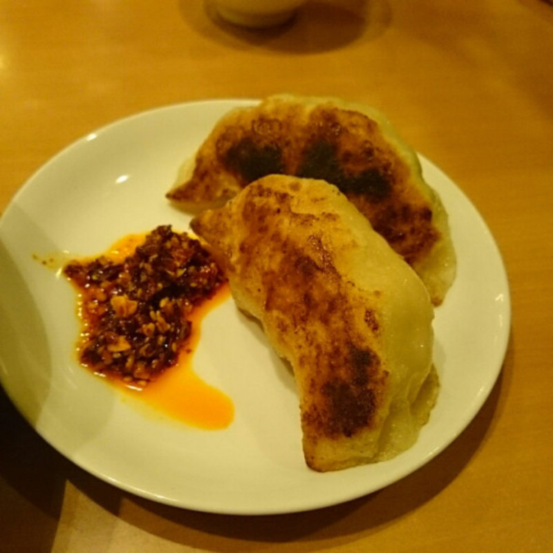 生ハムとフルーツトマトのシーザーサラダ(しの平)