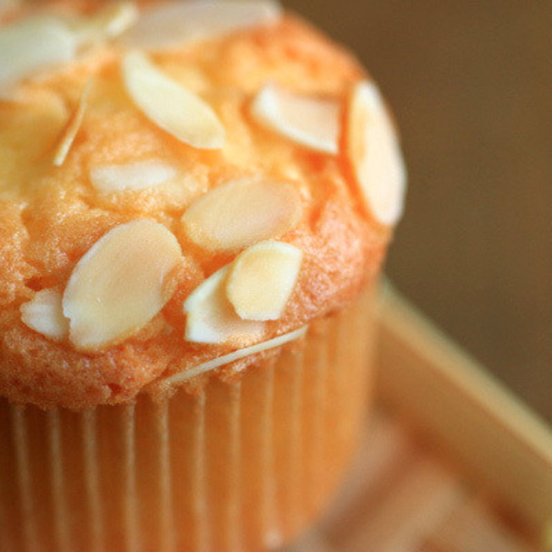 アーモンドのカップケーキ(しばちゃんランチマーケット)