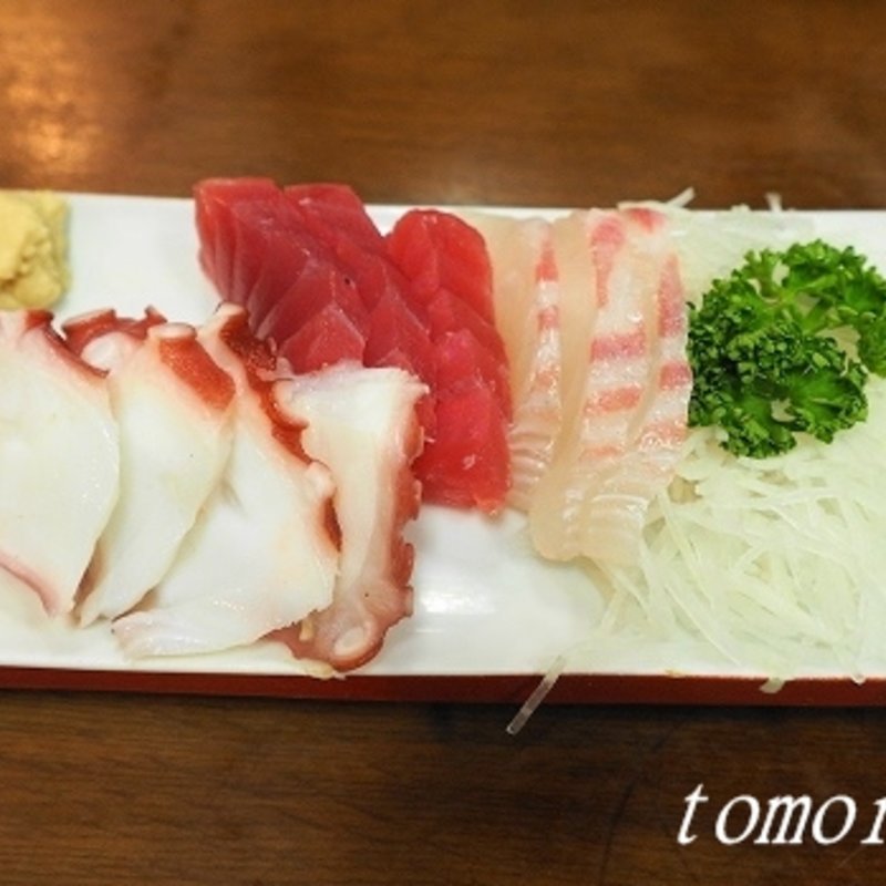 お造り盛り合わせ(しみず )